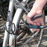 Fahrraddiebstahl vorbeugen - Seitenschneider an Schloss 